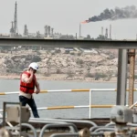 Estados Unidos suspende sanciones al petróleo iraní hasta el 21 de agosto