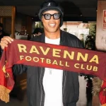 Ronaldinho anuncia en Miami que vuelve al fútbol profesional, con el Ravenna italiano