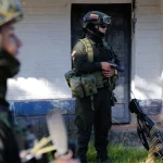 Detienen en Colombia a estadounidense por presunto abuso a menor; Petro desmiente violación