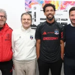 ‘Vozinha’ firma contrato con Colo Colo