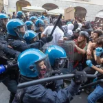 Protestas por el costo de la vida llegan a Milán, Italia